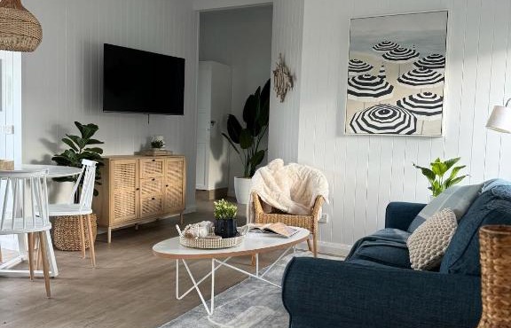 Beach Hut Scamander