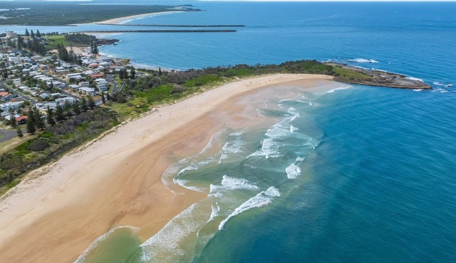 Beachdrift - Classic Beach House - Holiday Yamba