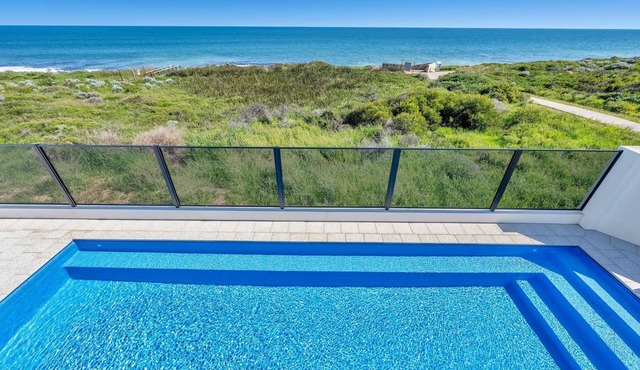 Beachfront Bliss - 5BR Luxury Retreat with Private Pool and Direct Beach Access