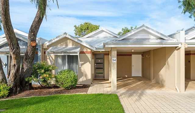 Beachside Breakaway - Wifi, Family Friendly