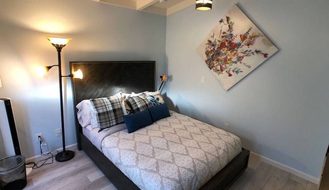 Beautiful centralized home away from home in San Mateo