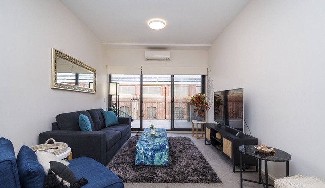 Beautiful Must Have Midland - sleeps 4