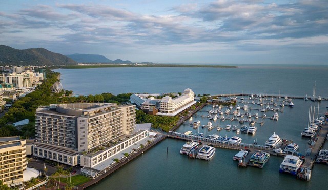 Belle Escapes 52 Harbour Lights with Ocean View