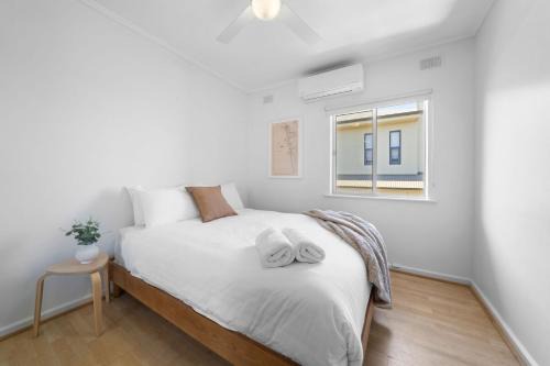 Belle Escapes - Tranquil Oceanview Escape - Relax & Reset