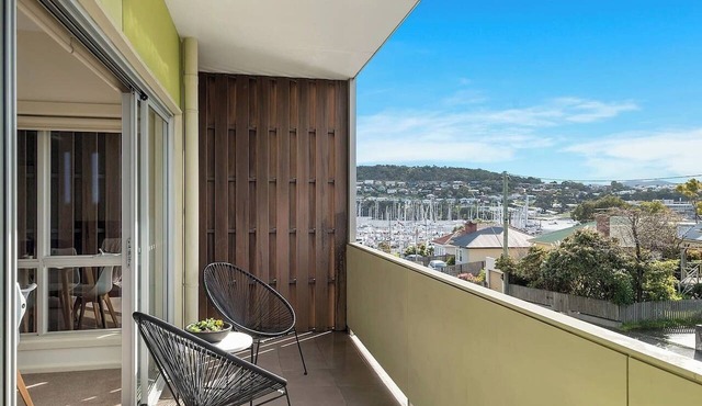 Bellerive Quay Modern Living with Yacht Club Views