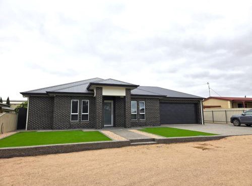 Belless at Moonta Bay