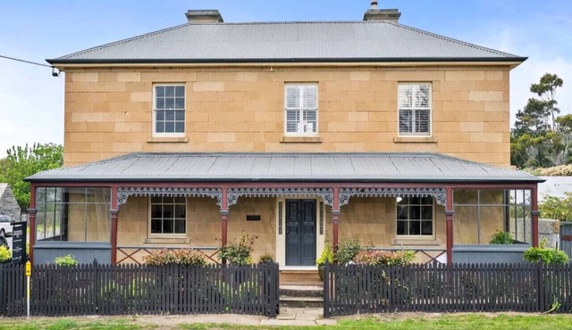 Bellevue House Historic Luxury