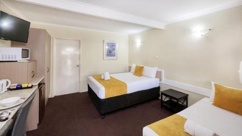 Biloela Centre Motel & Grevillea Steakhouse & Bar