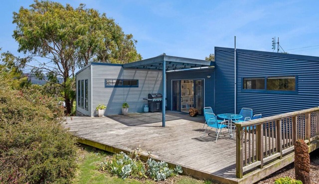 Blue Lagoon Coastal Retreat - Falmouth
