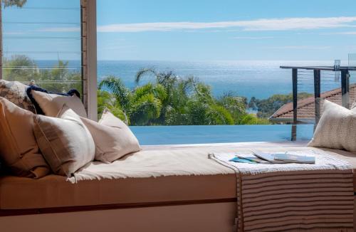 Blue Sapphire - Panoramic Ocean Views of Agnes Water's Main Beach