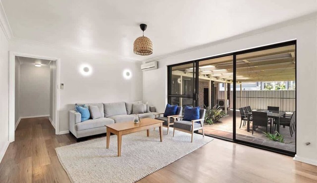 Bluewater Retreat - Pet-Friendly Coastal Oasis