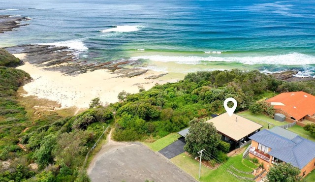 Bommie Coastal Headland