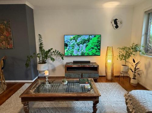 Boongala - Central 3BR pet friendly family home