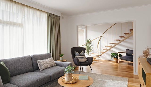 BOUTIQUE STAYS - Rest Ashored