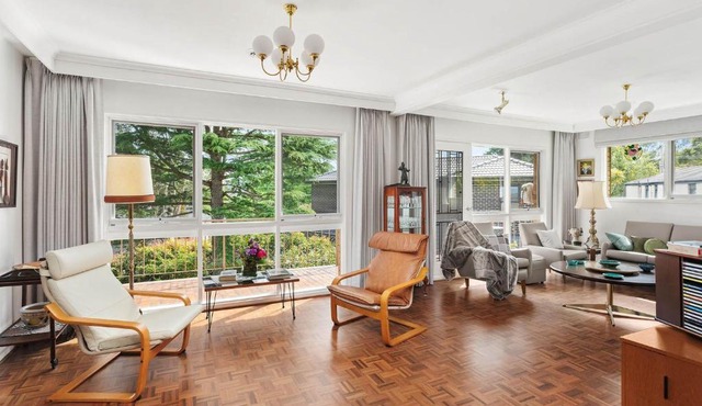 Boutique Stays - That 70s House