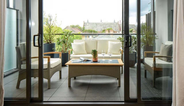 BOUTIQUE STAYS - The Lincoln