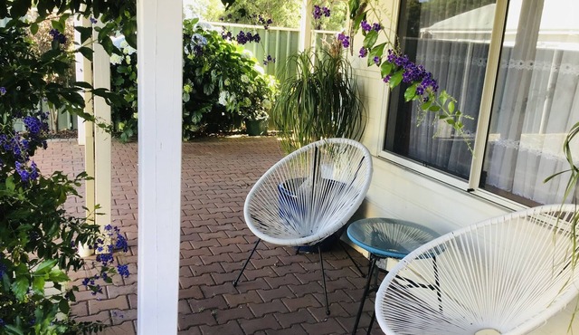 Boyanup self contained cottage near Ferguson Valley