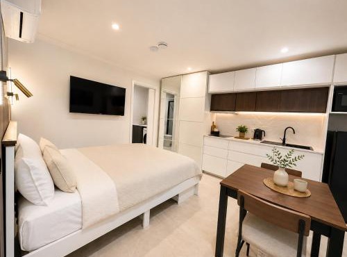 Brand New Studio Retreat in Perth