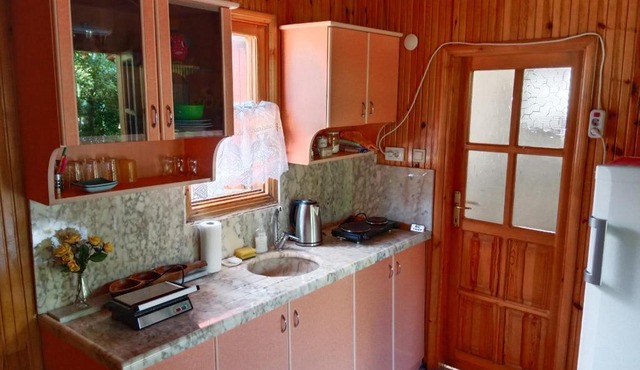 Bungalow with access to large garden near beach in Kemer