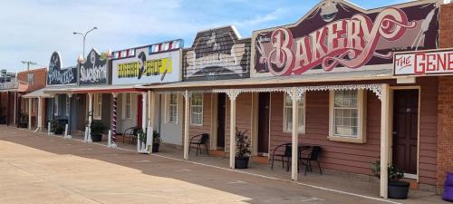 Burke & Wills Mt Isa