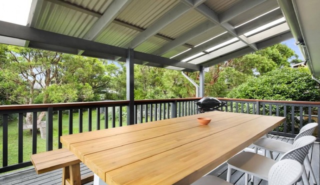BUSH BEACH HIDEAWAY | Pet Friendly , WIFI | Accom Holidays