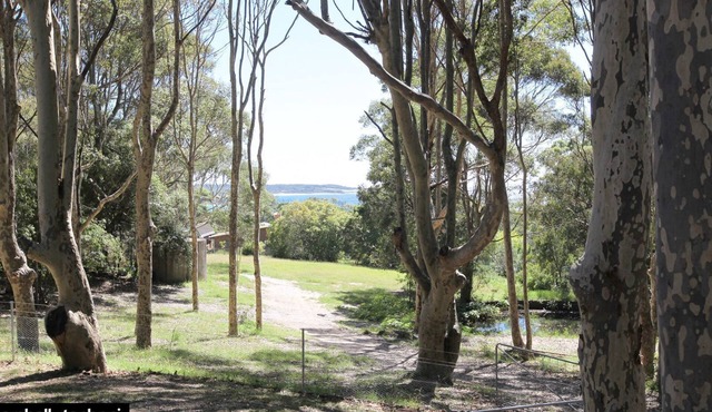 Bush & Beach Retreat - Amaroo Avenue 7