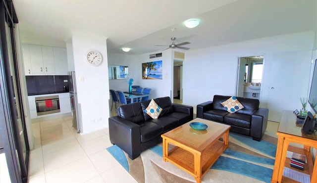 Cairns Ocean View Apartment