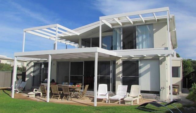 Callala Beach - ON THE BEACH, where your garden meets the sand