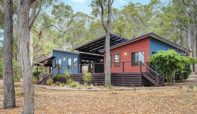 Cape Illawarra - Rural Retreat, 2 minutes to town