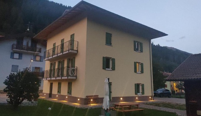 Casa Le Iscle in Pellizzano