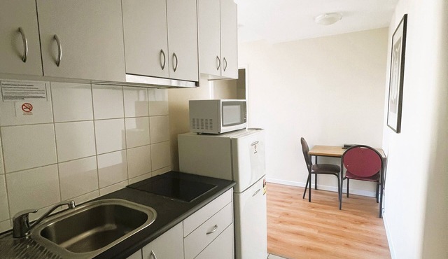 Central Melbourne CBD Apartment | Free Wifi