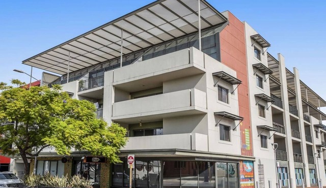 Central Perth city penthouse apt in Northbridge