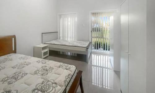 Centrally located studio in North Ryde nr bus stop in Sydney