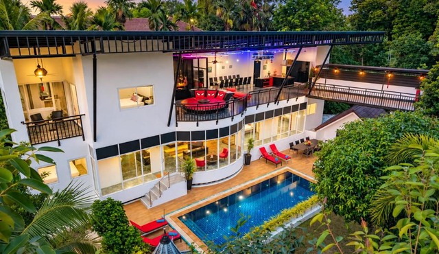 Chalong - 10 BR Private Pool Villa - Villa Nap Dau - Phuket in Chalong