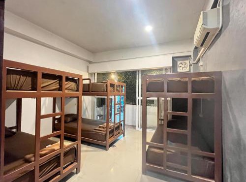 Chameleon's Hostel in Satun