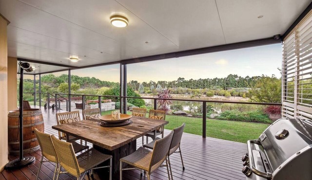 Charlie Bravo Chalet Escape to the Golden Triangle