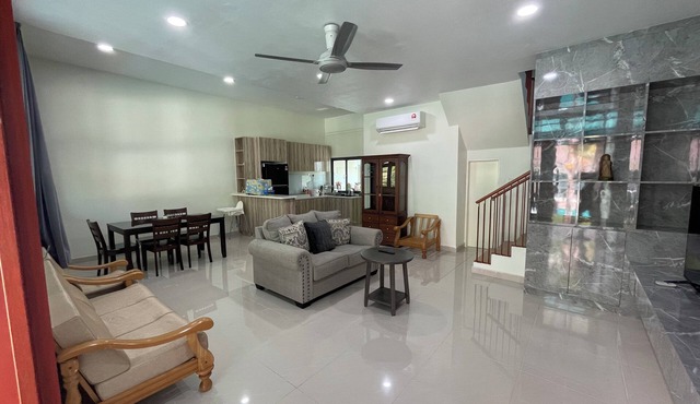 Charming 2-bedroom Pool Villa with Swimming Pool & Gym Right At Your Front in Kota Kinabalu