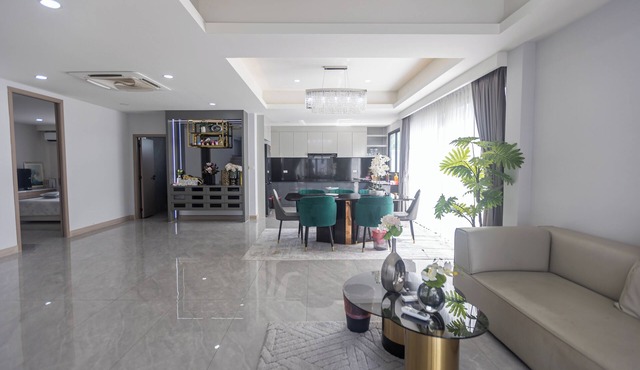 Charming 5-bedroom house in Muang Pattaya C26 in Muang Pattaya
