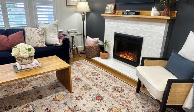 Charming Cottage | Cosy, Stylish & Walk to Town in Bacchus Marsh