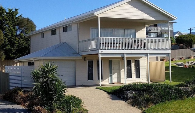 Chiton Drift - the perfect beach getaway