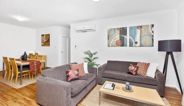 City View Apartment near to RAC Arena
