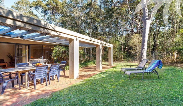 Clarke House - Boomerang Beach