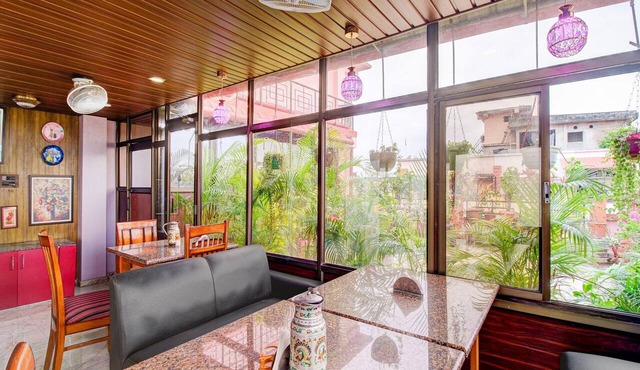 Classic Cherry City Cottage in Guwahati