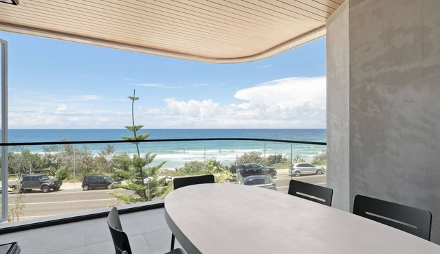 Cleo - Coolum Beach