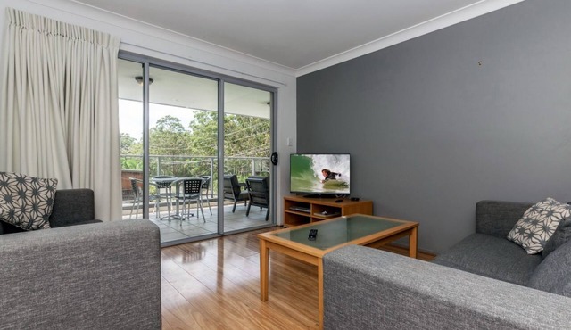 Close to Shoal Bay beach, shops and restaurants