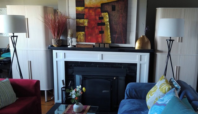 "Clove House" is homey & convenient location.