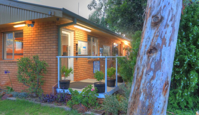 Cobar Caravan Park