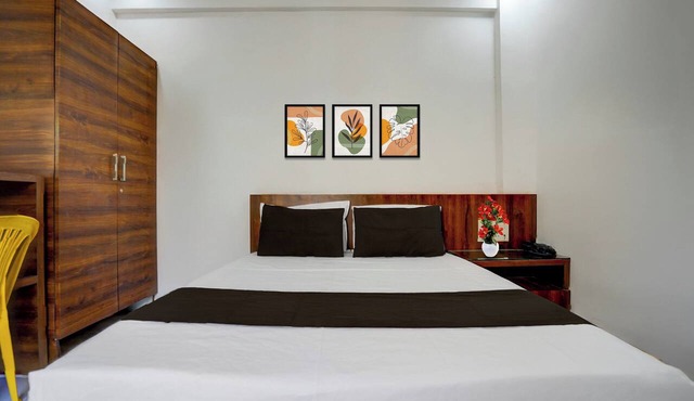 Collection O Warje Pune Formerly Choice
