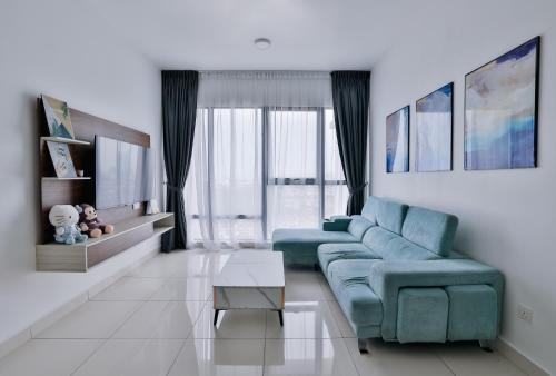 Comfortable 2BR Mosaic Mid Valley Southkey 5-6 Pax