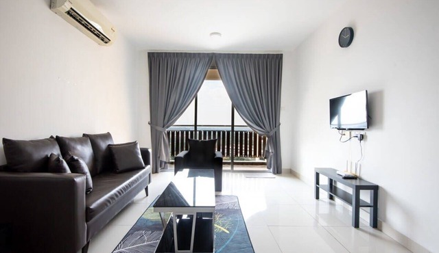 Comfy 3BR Apt @ KSL Daya Near Ikea Tebrau, Parking in Johor Bahru
